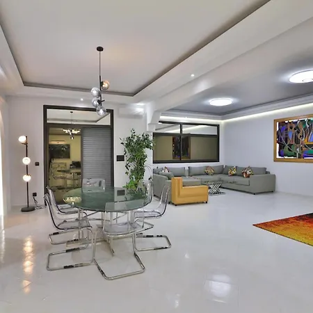 Appartement Nia Confort 2, En Plein Centre Ville, Uniquement Familles, Et Couples Maries Fez Esterno foto